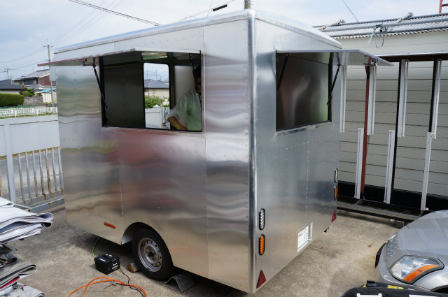 多目的移動販売トレーラー