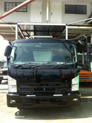 ＩＳＵＺＵフォワード